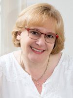 Dr Suzanne Henwood